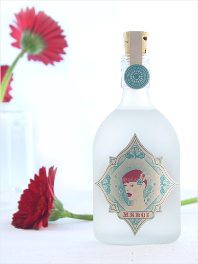 DIY Bridesmaid Gifts: Homemade Bubble Bath- Free Labels